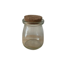 Frasco de vidrio y tapa de corcho