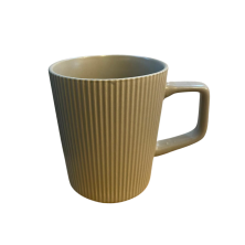 Taza mug cerámica beige nórdica