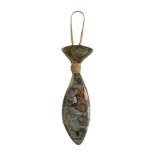 Pez cerámica decorativo verde celeste con tira para colgar 10 cm